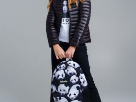 Куртка текстильная с полиуретановым покрытием для девочек