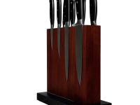 Подставка для ножей магнитная Woodinhome The Wall KS052SWN-ST, американский орех/мрамор