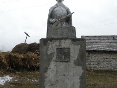 Памятник А.Жданову