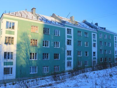 Дом, в котором в 1933-1935 гг. жил инженер-геолог, исследователь Хибин Пронченко Григорий Степанович