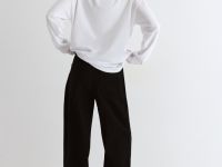 Чёрные широкие джинсы с эффектом варки Глория Джинс