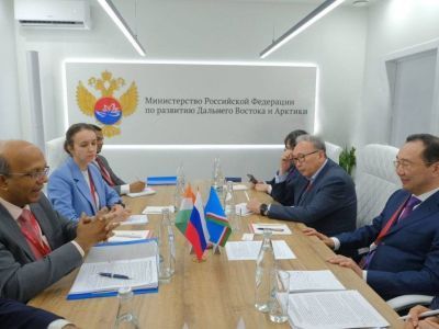 Глава Якутии встретился с послом Индии