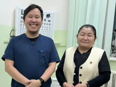 Жители поселка Зырянка получили помощь офтальмолога, не выезжая из родного улуса