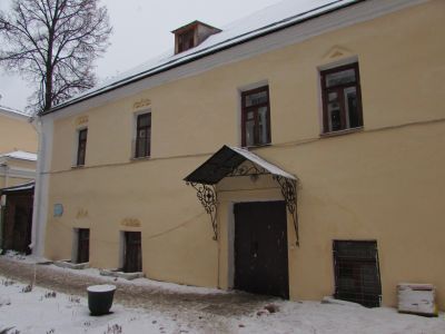 Казенные (экономические) кельи ансамбля Рождественского монастыря