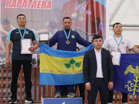 Мас-рестлеры разыграли последние путевки на Игры Манчаары