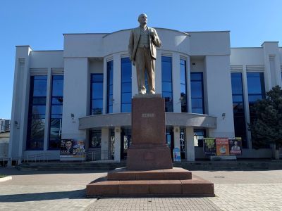 Памятник В.И. Ленину