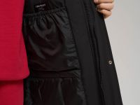 Утепленное полупальто с накладными карманами