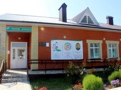 Средневерезинский сельский клуб