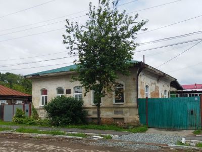 Дом, в котором формировался отряд связи под командованием Чернышева