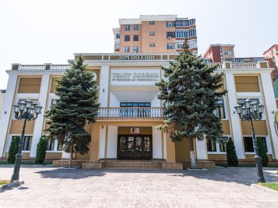 Театр поэзии