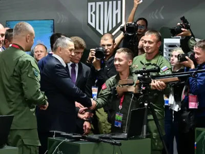 Более 14 тысяч гостей оценили интерактивную программу центра «ВОИН» на ВЭФ-2026