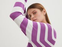 Джемпер в полоску свободного силуэта