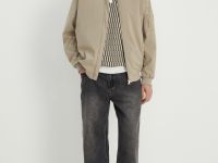 Куртка-бомбер на молнии