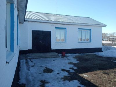 Домбайская сельская библиотека