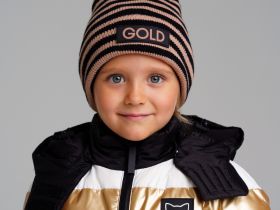 Шапка трикотажная для девочек