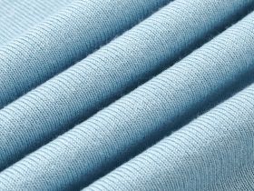 Легкий базовый джемпер прямого кроя