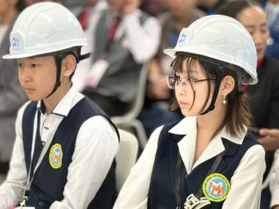 Вопросы в сфере строительства обсудили с молодежью Якутии