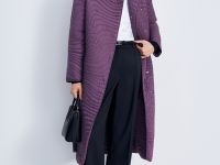 Двубортное утепленное пальто с воротником-стойкой