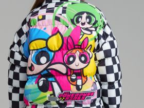 Куртка текстильная с полиуретановым покрытием для девочек