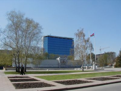 Памятник Труду