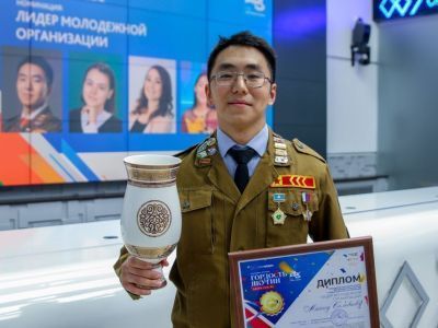 Руководитель регштаба студотрядов Якутии: Россия - не агрессор, Россия за мир!