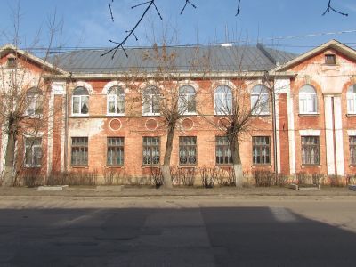 Здание школы фабрично-заводского ученичества