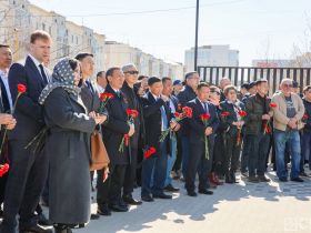 В Якутске почтили память заслуженного связиста Александра Борисова