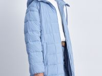 Пуховое пальто с капюшоном