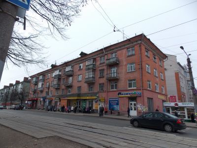 Дом, в котором в 1946-1948 гг. жил первый секретарь Смоленского обкома партии Д.М. Попов