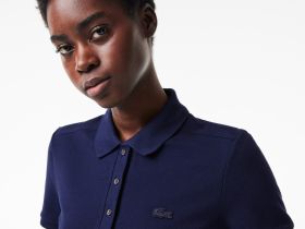 Женское поло Lacoste приталенного кроя из эластичного хлопка