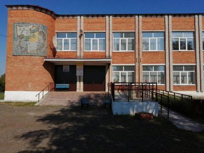 Тарханская сельская библиотека