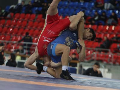 Около 100 борцов Якутии заявлены на турнир Александра Крылова