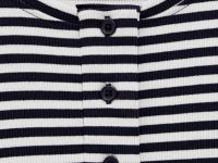 Блузка с округлым вырезом в полоску