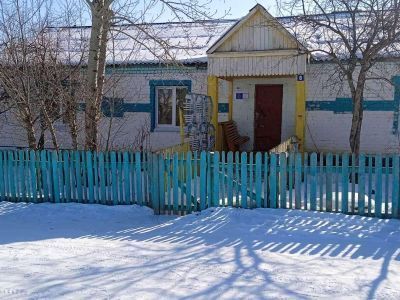 Библиотека с. Усть-Нарин