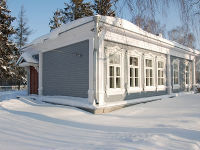 Школа, построенная по инициативе и на средства А.П. Чехова в 1899 году