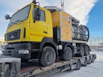 В Якутск привезли уникальный аппарат для промывки канализационных коллекторов