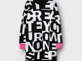 Жаккардовое платье