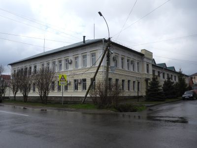 Монастырский дом (гостиница)