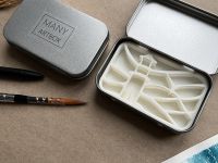 Палетка для красок "Маяк" 9х6 см, цвет серебро, пластик белый