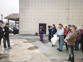 Общегородской субботник по уборке территорий провели в Якутске