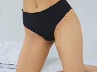Бесшовные трусы со средней посадкой, Черный
