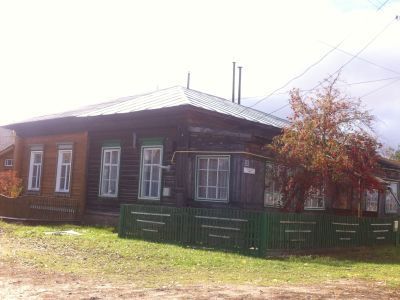 Дом, в котором на собрании граждан поселка провозглашена Советская власть в поселке Медведок