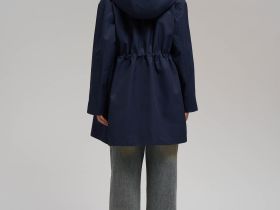 Короткий плащ из твила