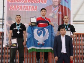 Мас-рестлеры разыграли последние путевки на Игры Манчаары