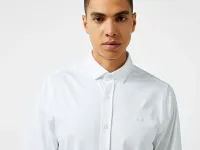 Мужская рубашка Lacoste приталенного кроя