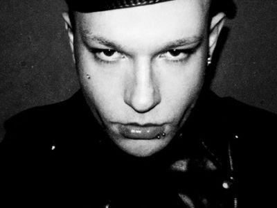 huzzy b