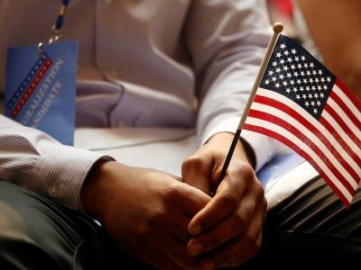 США начали запрашивать информацию о соцсетях почти у всех подающих заявление на визу