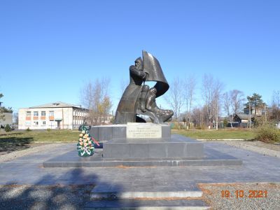 Братская могила народоармейцев