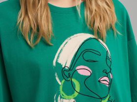 Футболка объемного кроя из хлопкового джерси