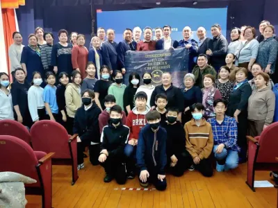 В Таттинском улусе состоялся предпоказ документального фильма “Пути великих свершений”